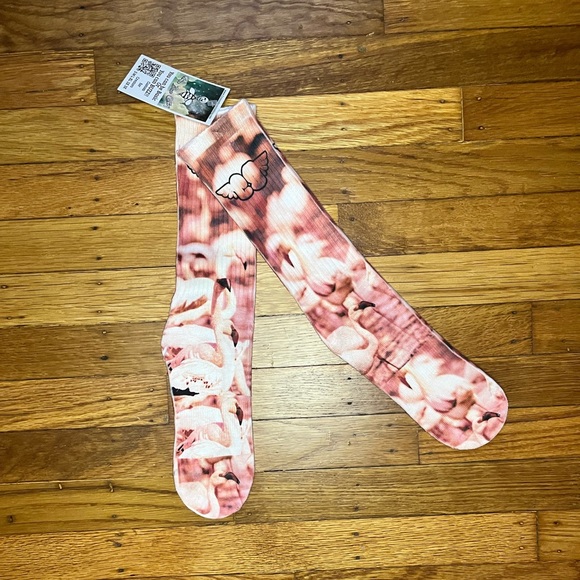 CraaazE custom prints visit www.craaazebuzzclothing.com for unique customs. - Picture 2 of 2